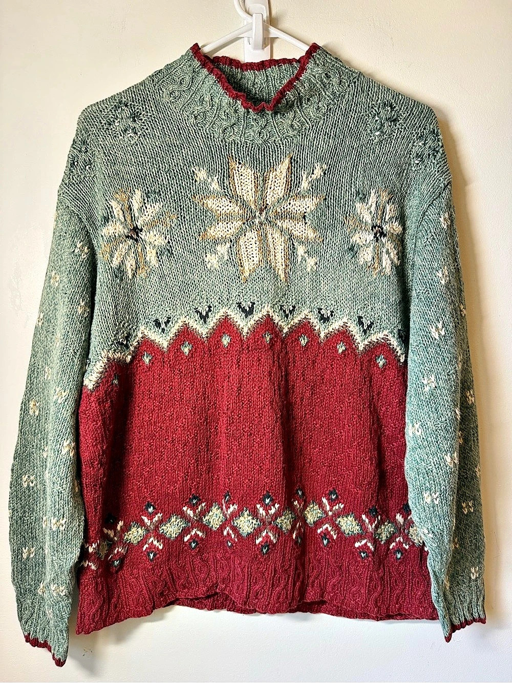 Vintage sweater mock neck pullover Nordic Fairisle pattern thick chunky knit.